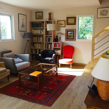 Holiday home Maison Familiale - 8 Pers - Proche Et Port - Jardin Et Terrasse - Fr-1-639-40 Sarzeau